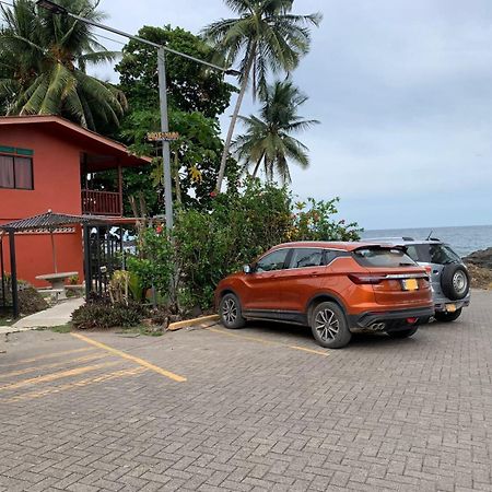 Hotel Cabinas Mar Y Cielo モンテスマ エクステリア 写真