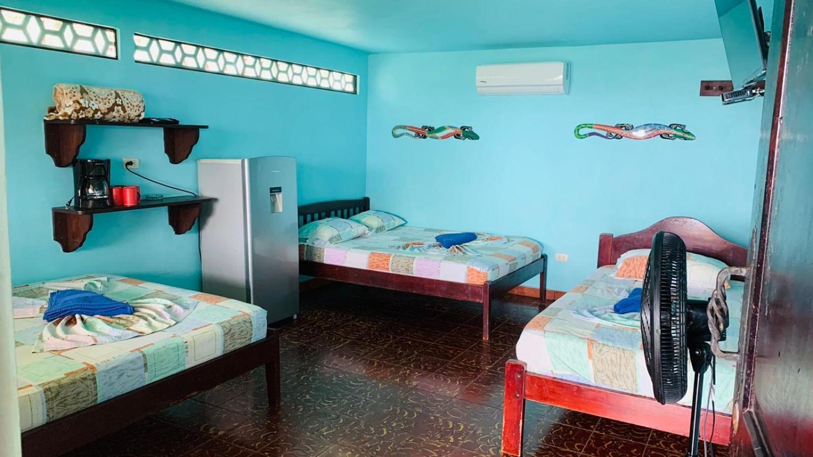 Hotel Cabinas Mar Y Cielo モンテスマ エクステリア 写真
