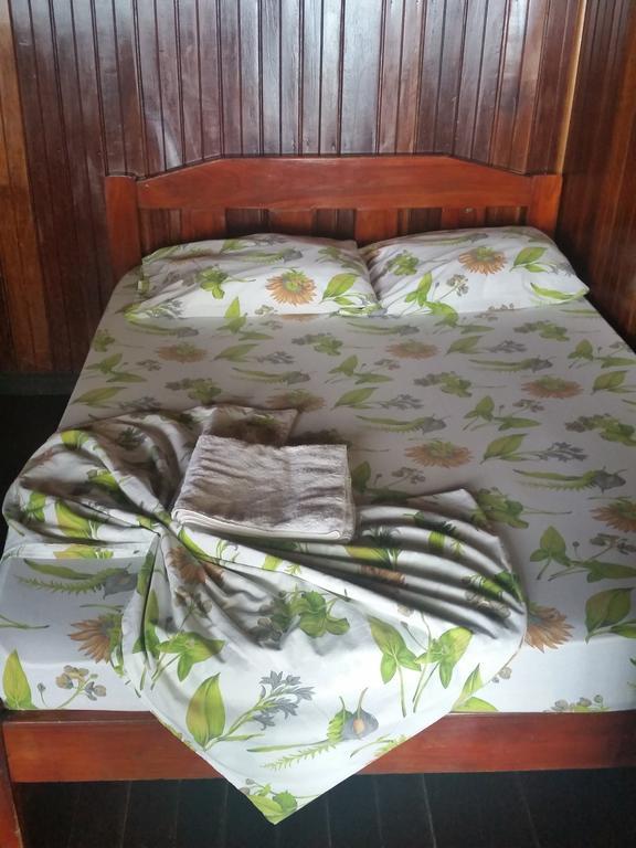 Hotel Cabinas Mar Y Cielo モンテスマ エクステリア 写真